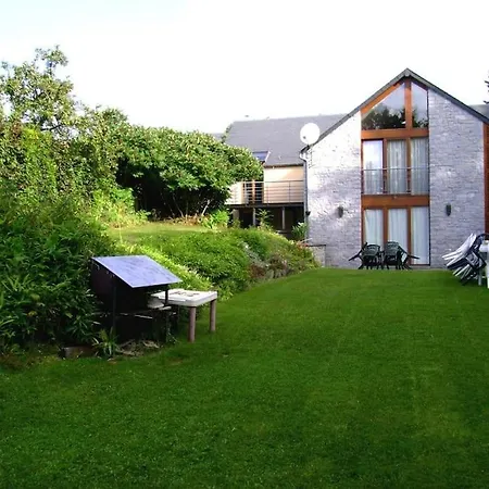 Maison De Familiale: Le Petit Nid Mosan Feriehus Dinant